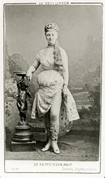 Méry Laurent en el escenario, c.1888-89